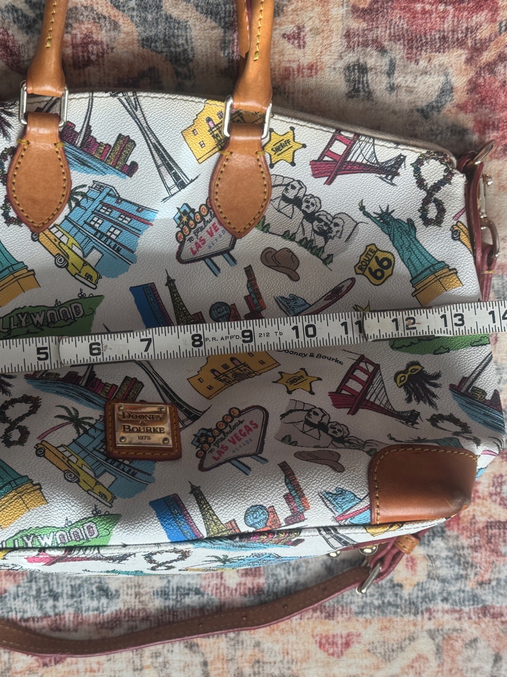 Dooney & Bourke White Leather USA Travel Icons Satchel Handbag w/ Tan Trim - Picture 4 of 11